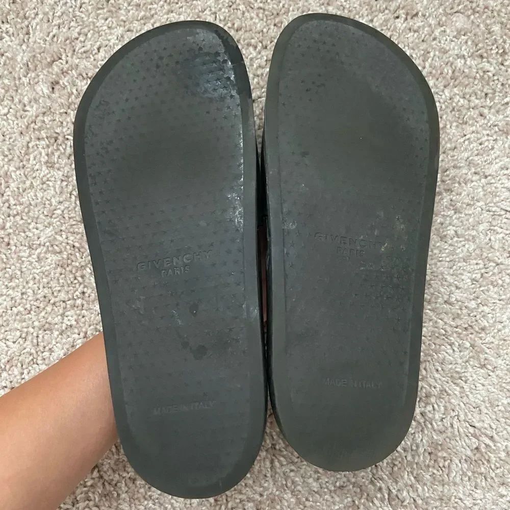 Men’s Givenchy Black Logo Slides